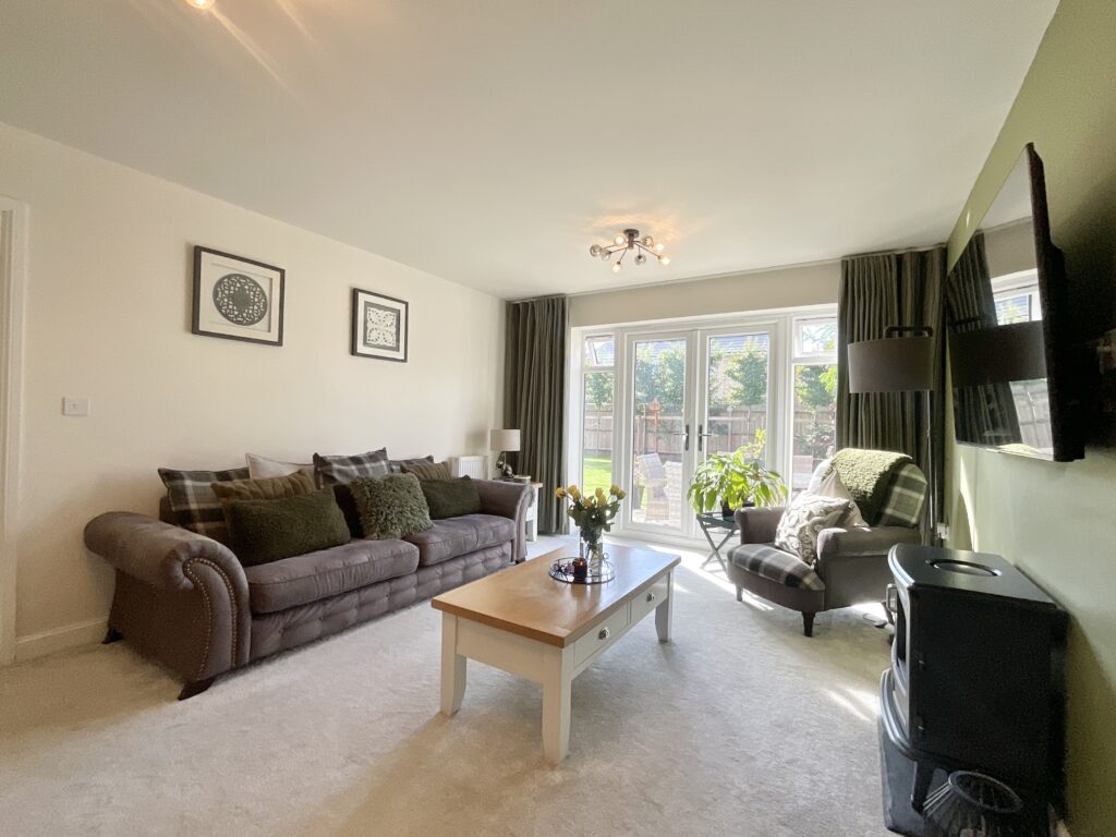 Gainsborough Drive, Henhull, CW5