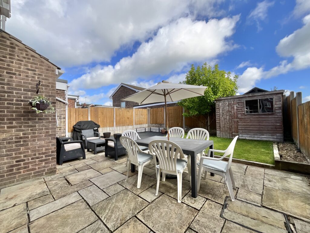 Aynsley Close, Cheadle, ST10
