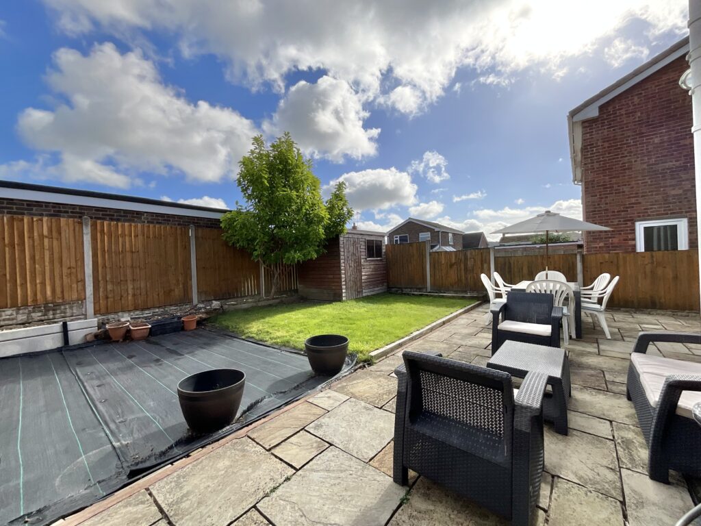 Aynsley Close, Cheadle, ST10