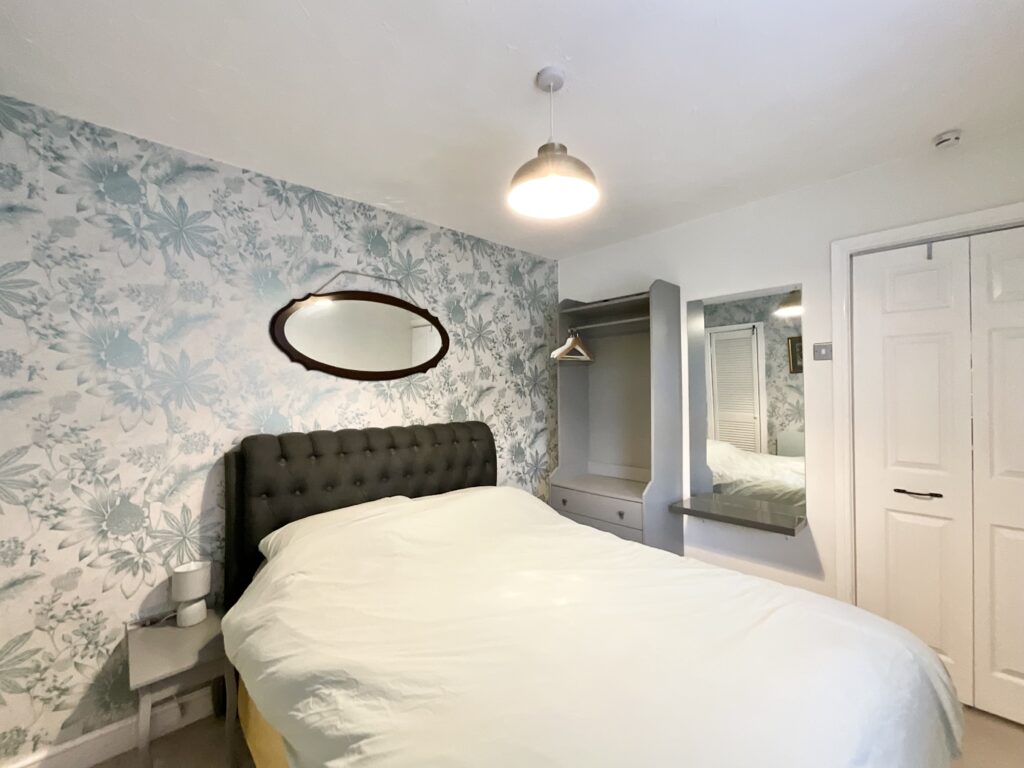 Queen Street, Cheadle, ST10