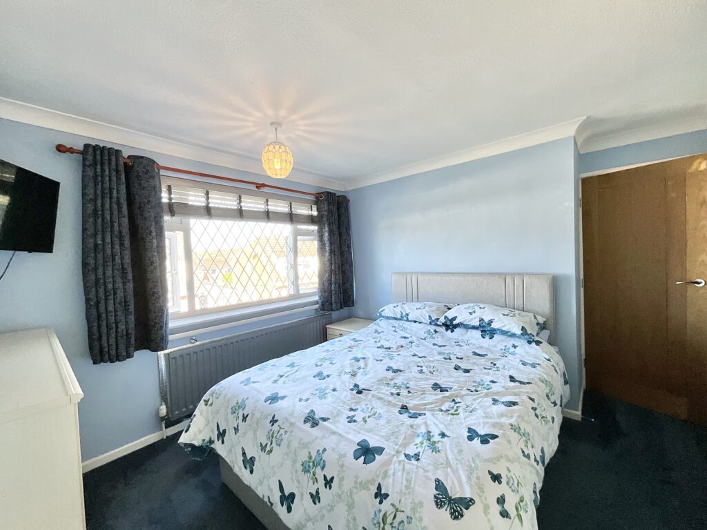 Tamar Grove, Cheadle, ST10