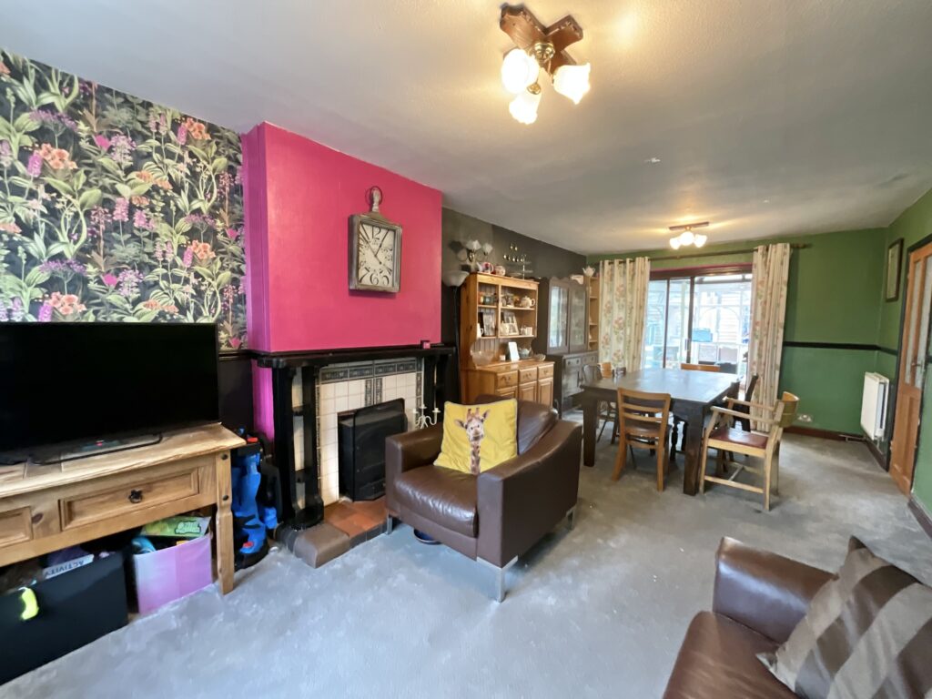 Wedgwood Road, Cheadle, ST10