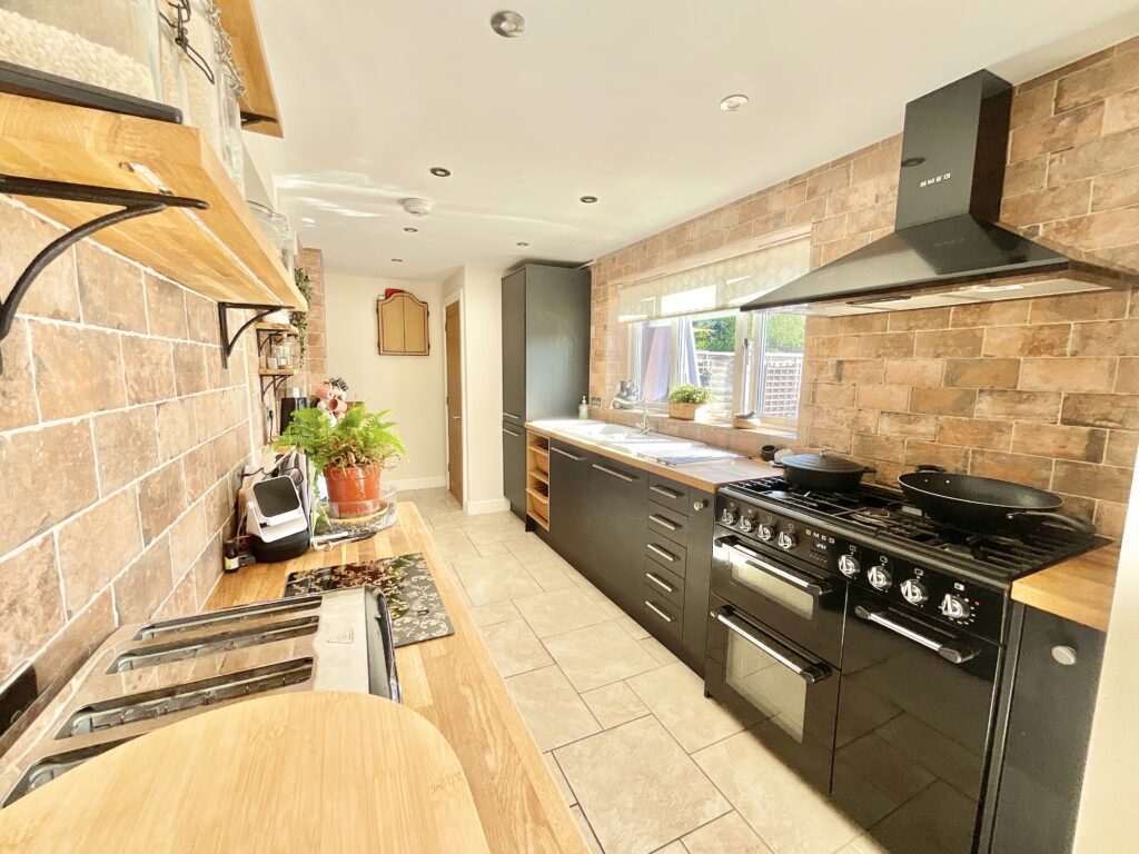 Wellington Road, Muxton, TF2