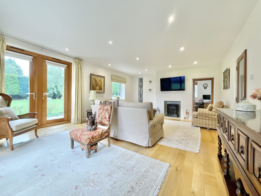 Bury Ring, Haughton, ST18