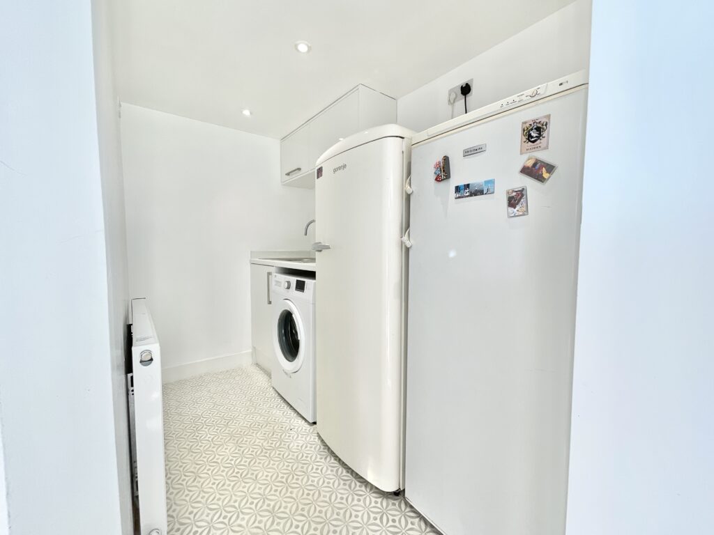 Spring Hollow, Eccleshall, ST21