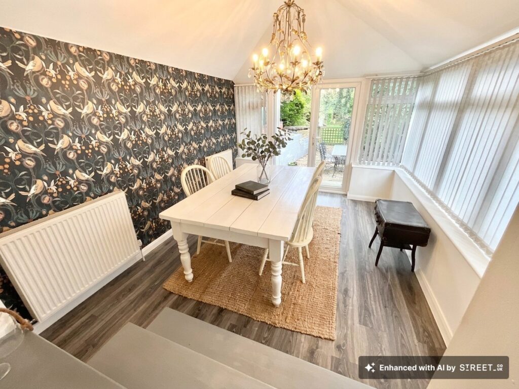 Eccleshall Road, Great Bridgeford, ST18