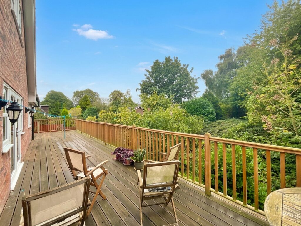Dean Brook Drive, Bignall End, ST7