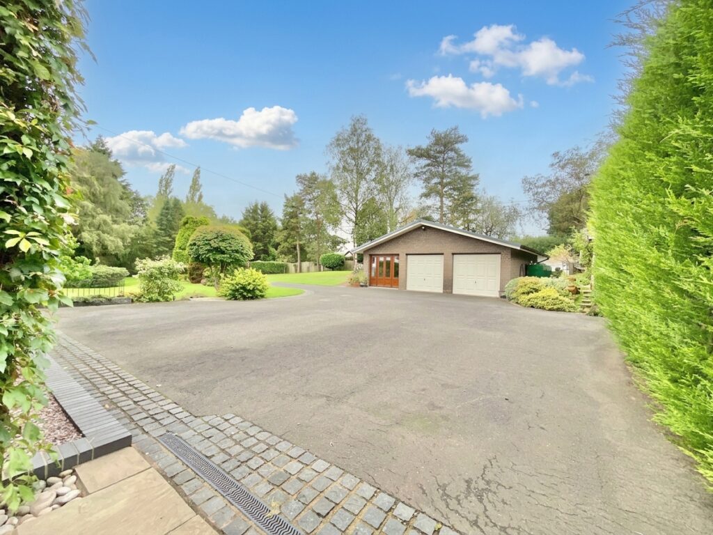 Bury Ring, Haughton, ST18