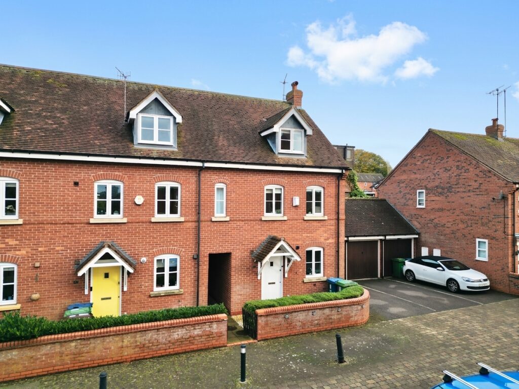 Spring Hollow, Eccleshall, ST21