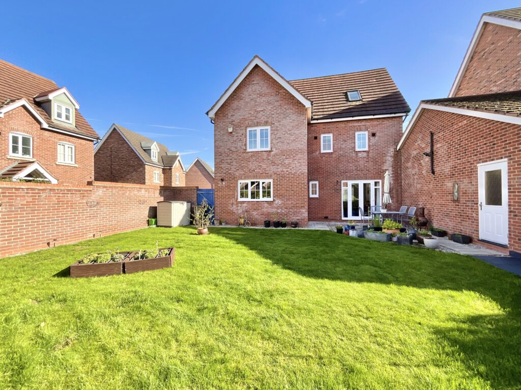 Maureen Campbell Drive, Weston, CW2