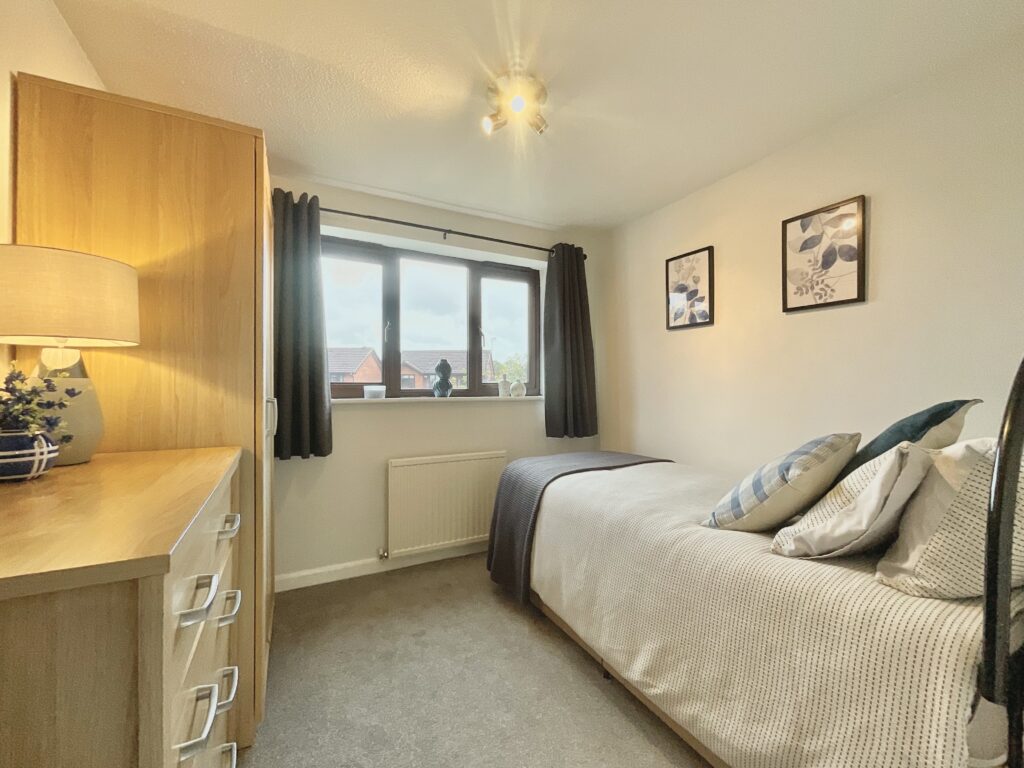 Newburn Grove, Stoke-On-Trent, ST4