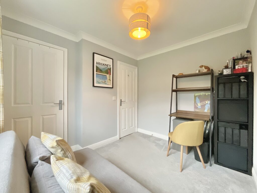 Anderton View, Stone, ST15