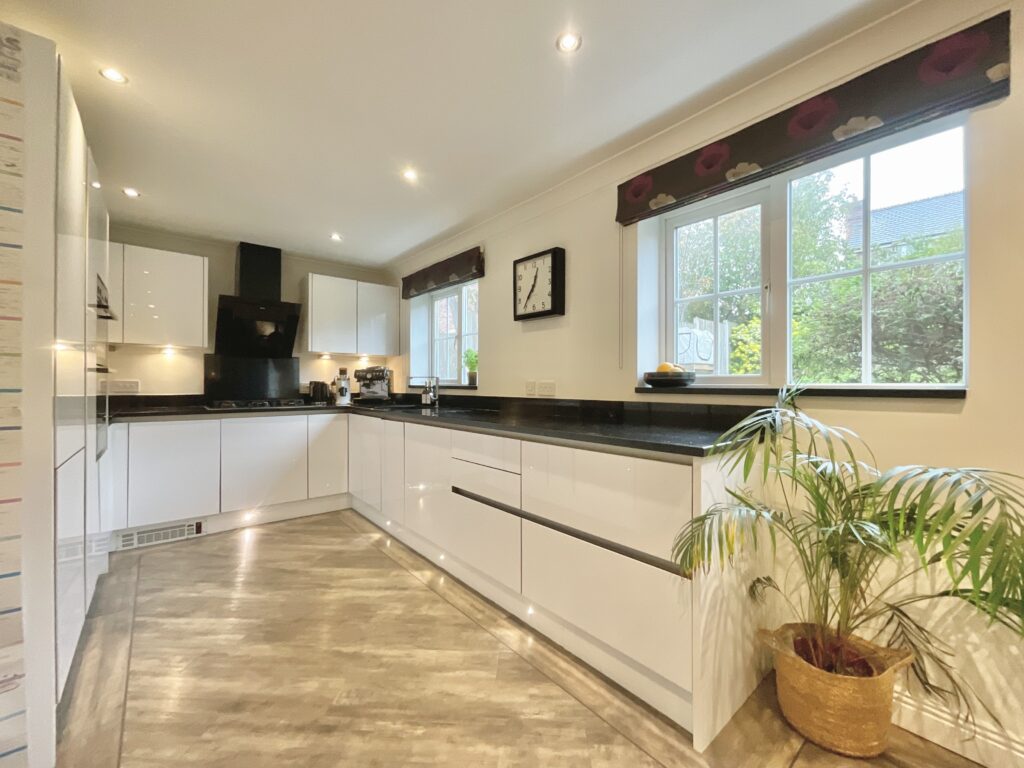 Anderton View, Stone, ST15