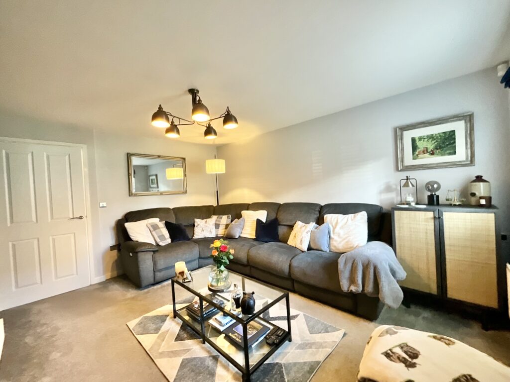 Augustus Way, Cheadle, ST10
