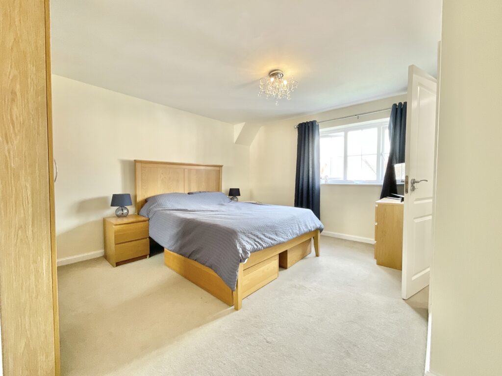 Kielder Drive, Yarnfield, ST15