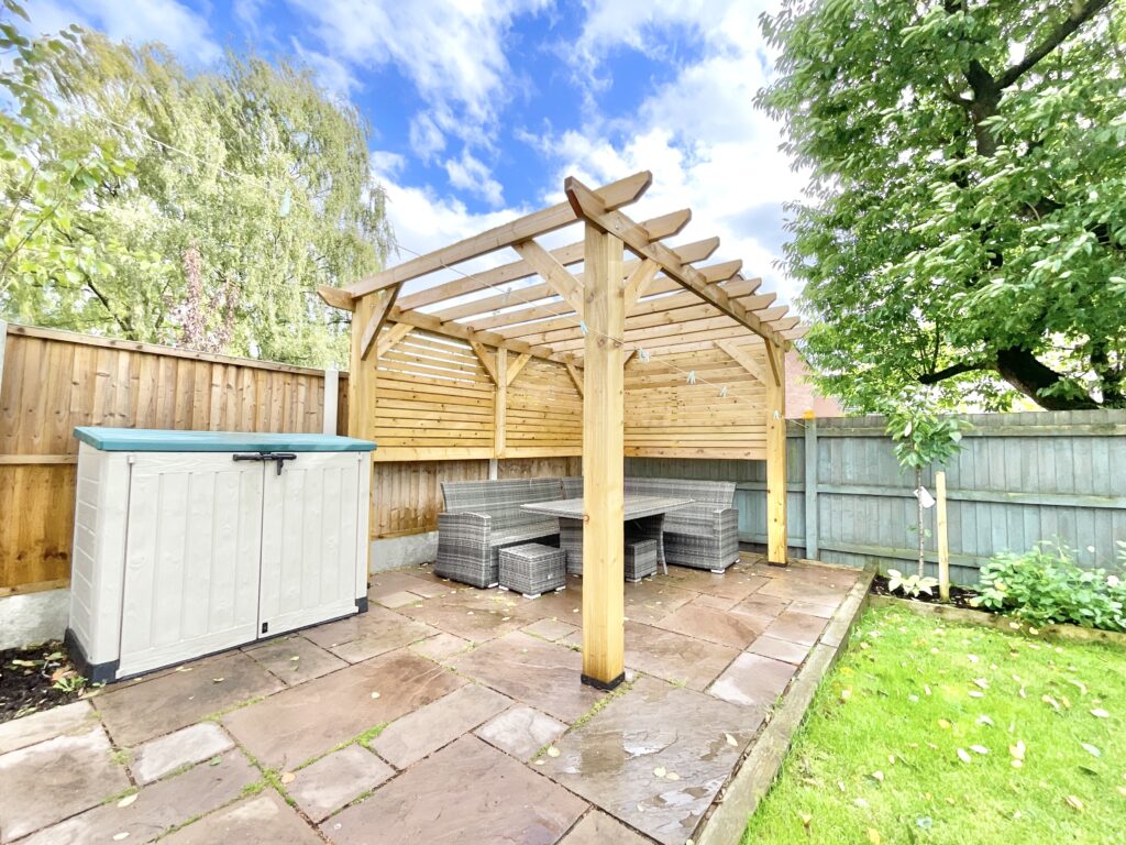 Kielder Drive, Yarnfield, ST15