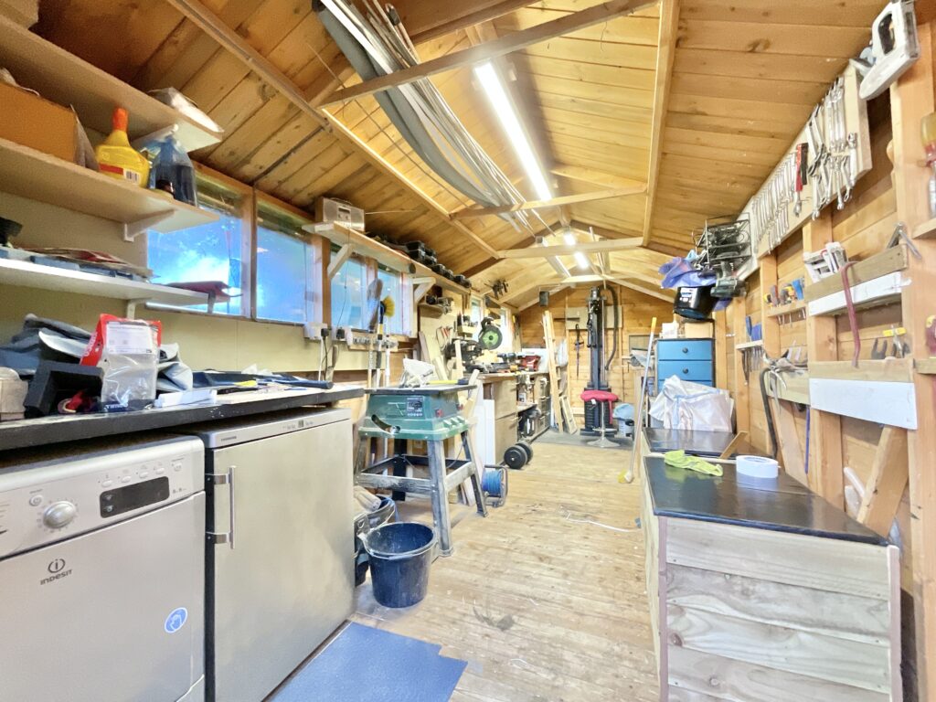 Highlows Lane, Yarnfield, ST15