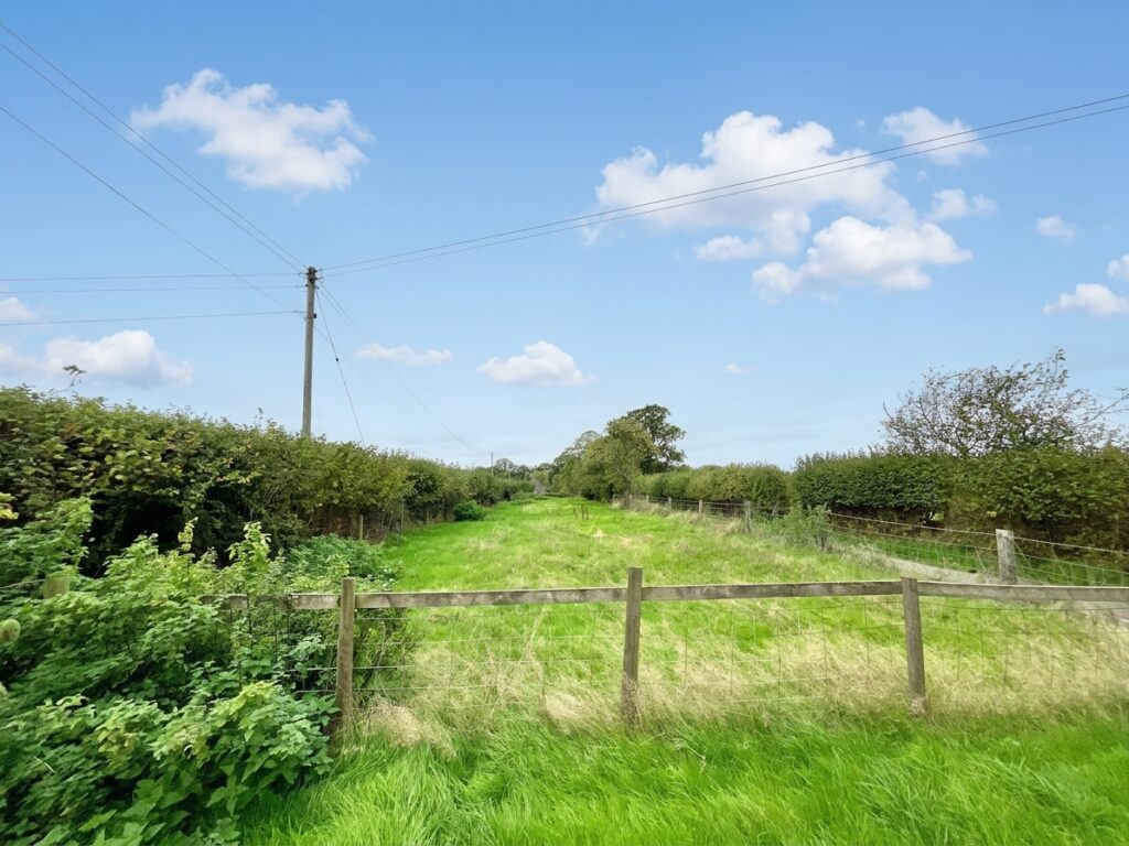 Whittington, Croxton, ST21