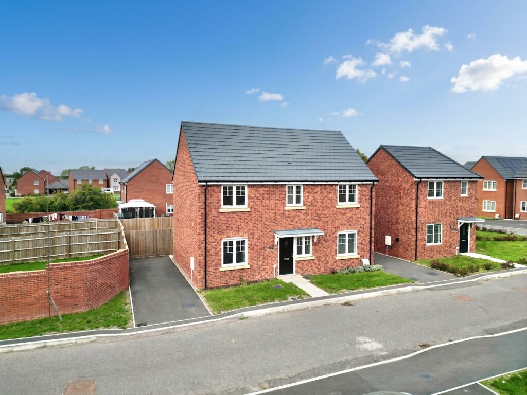Montgomery Place, Ayrshire Vale, TF9