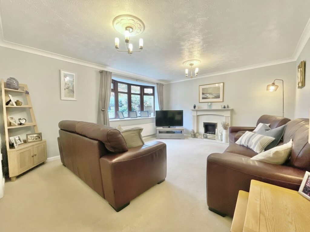 Newburn Grove, Stoke-On-Trent, ST4
