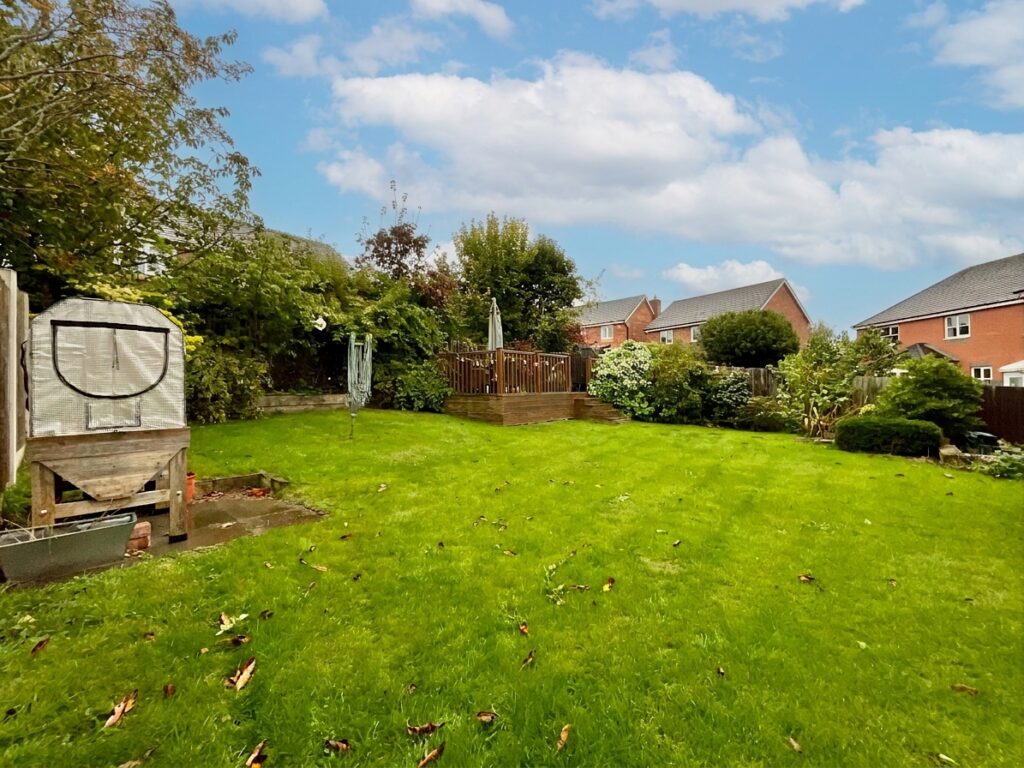 Anderton View, Stone, ST15